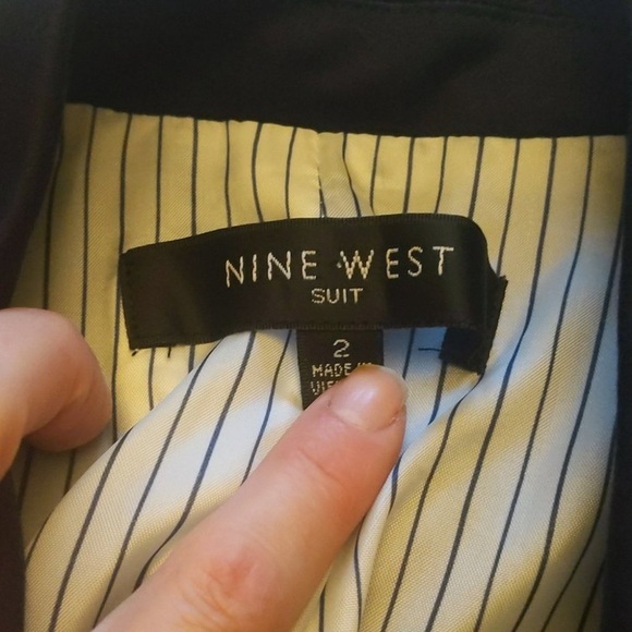 Navy Nine West Blazer Sz 2 - Picture 3 of 5